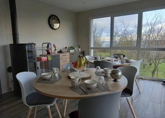 Les Lys Bed & Breakfast